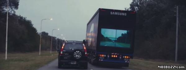 Samsung помогает водителям (фото+видео)