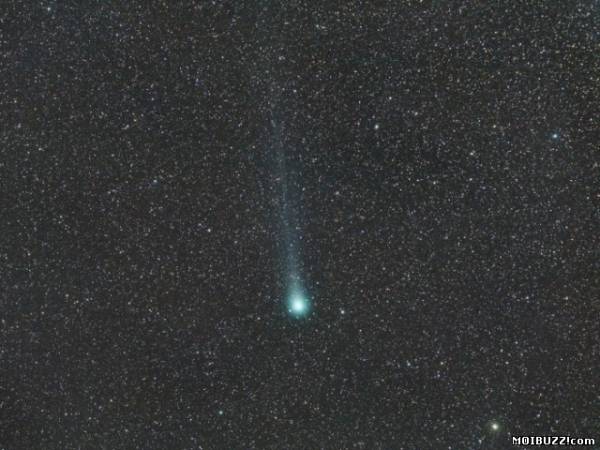 В составе кометы Lovejoy обнаружено этиловый спирт (2 фото)