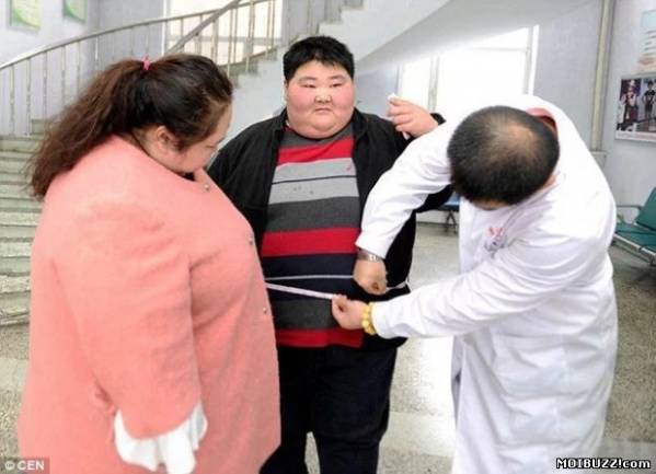 Пара из Китая решилась на шунтирование желудка ради ребенка (6 фото)